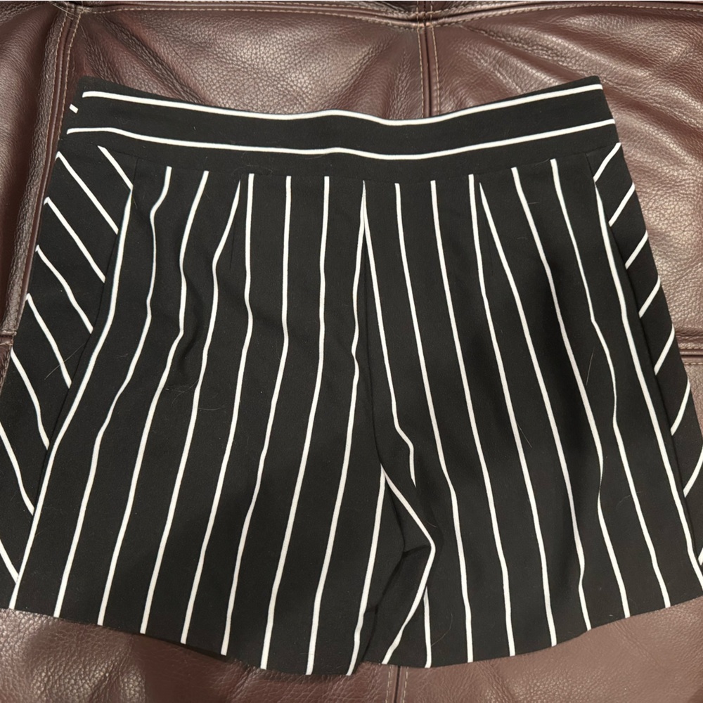 INC International Concepts Black and White Striped Women Shorts